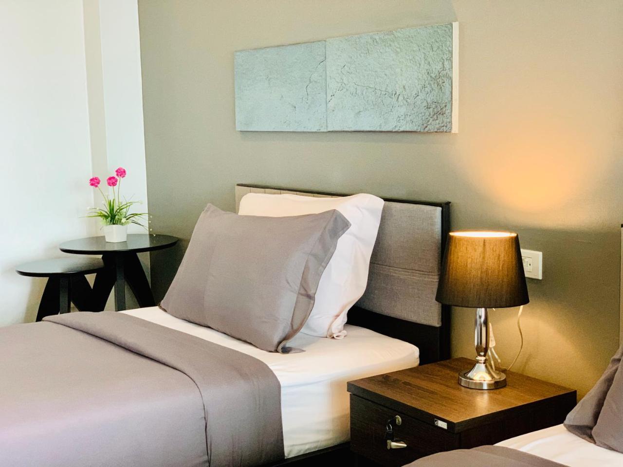 Tandeaw View Hotel Hua Hin Exterior photo