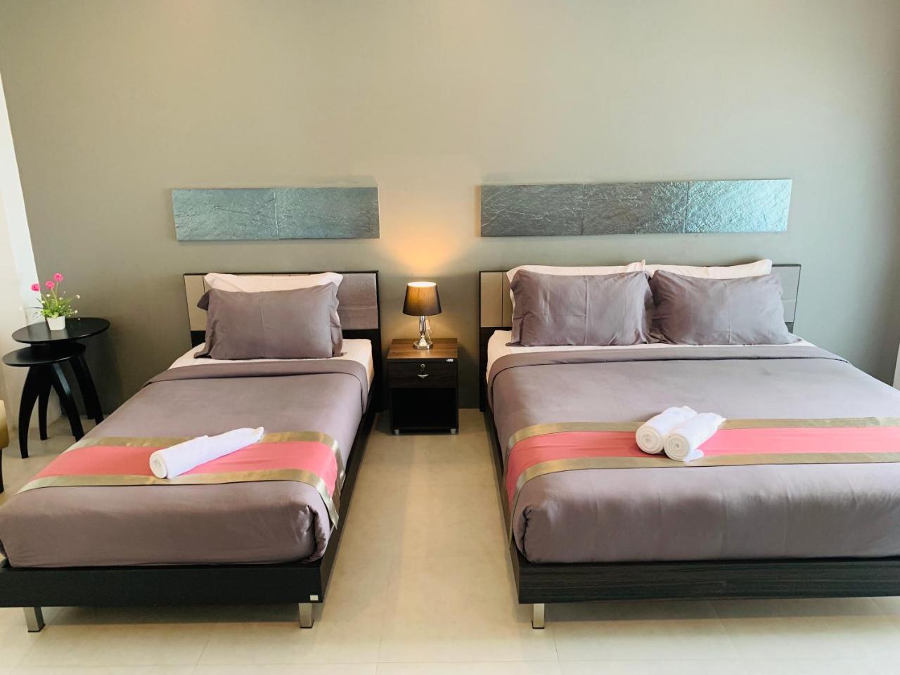 Tandeaw View Hotel Hua Hin Exterior photo